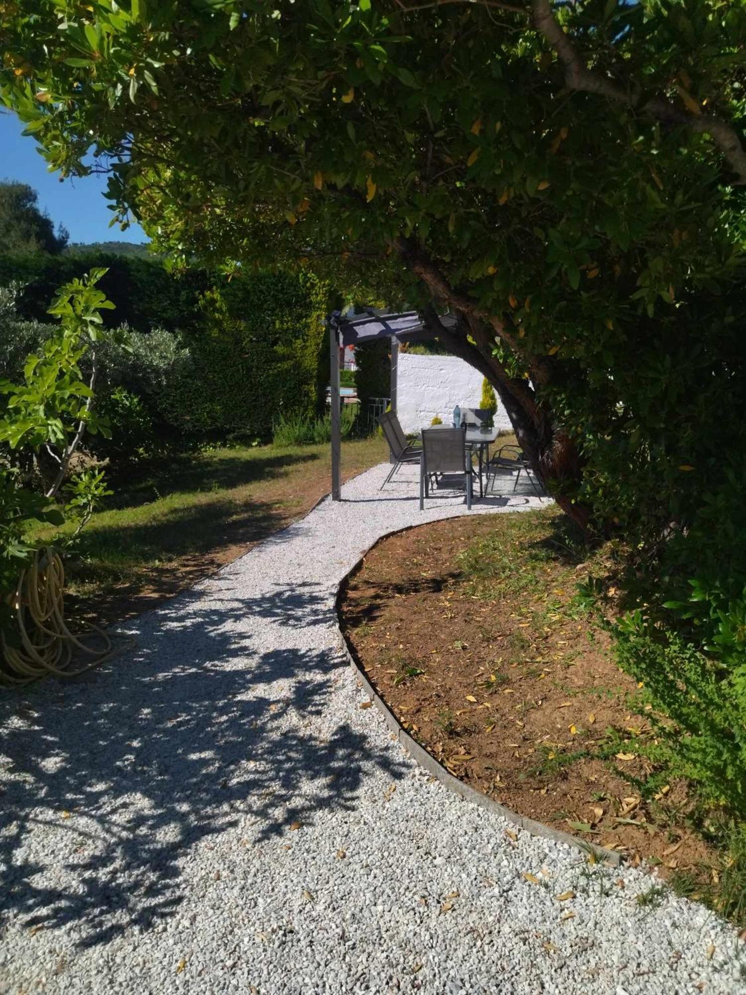 Anna Maria Aparthotel Agia Paraskevi (Skiathos)